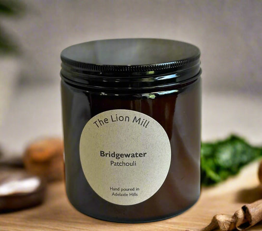 The Lion Mill - Bridgewater (Patchouli & Sandalwood) Candle